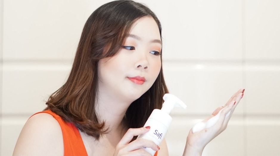 9 Rekomendasi Produk Facial Wash untuk Kulit Kering dan Sensitif