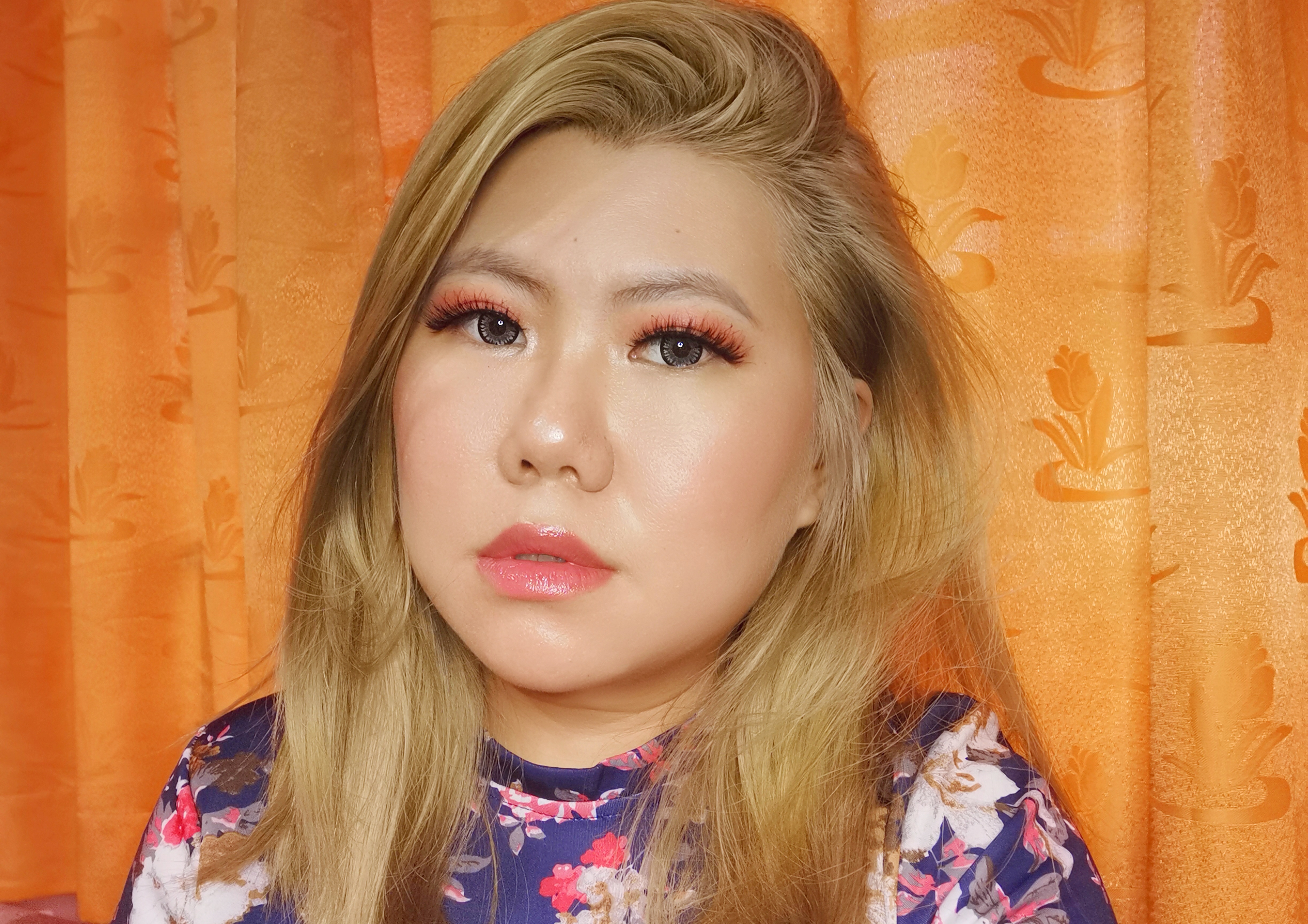 10 Produk Foundation Untuk Kulit Kombinasi Rekomendasi