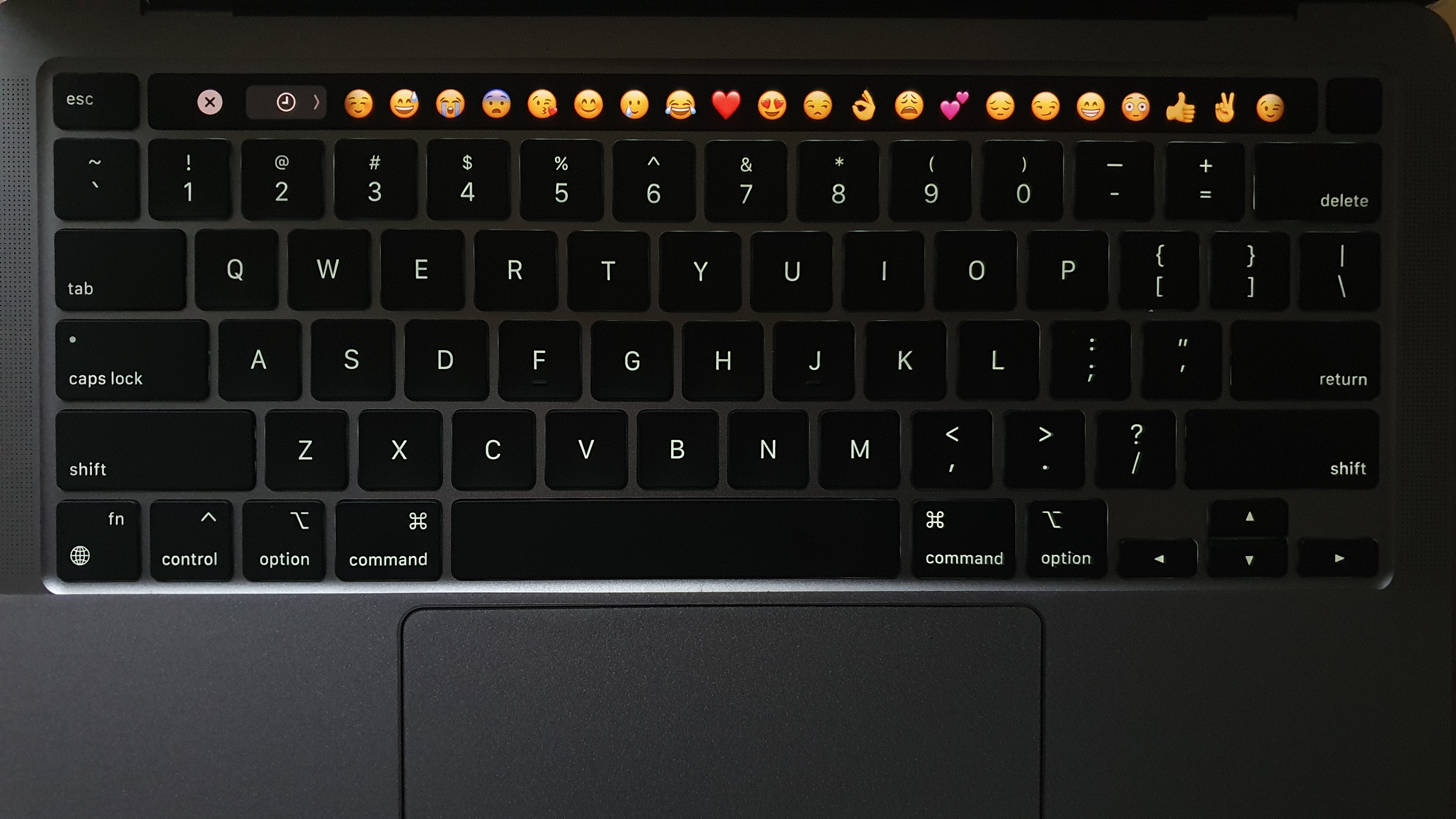 10 Rekomendasi Produk Penunjang untuk Menulis Microblog di Instagram