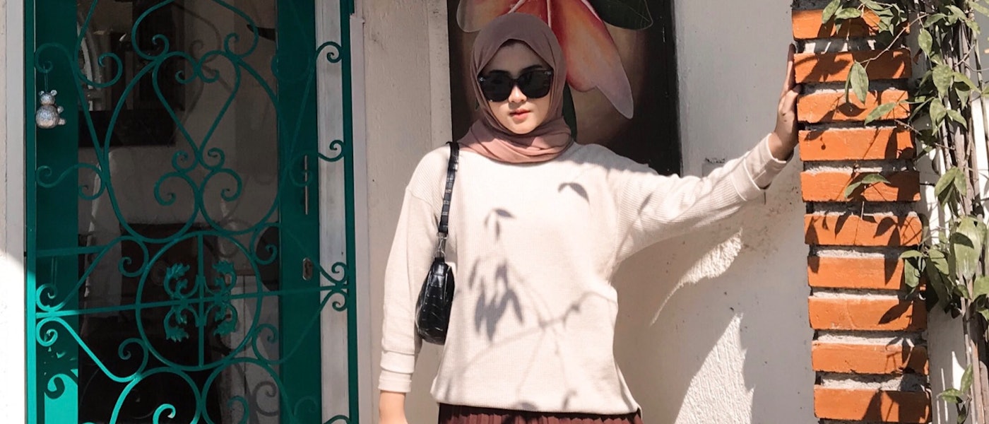 Top 7 Rekomendasi Items untuk OOTD Street Hijab