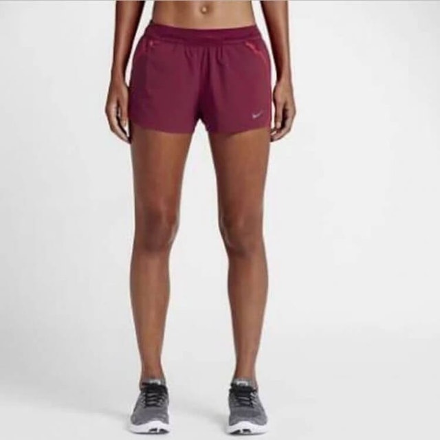 Nike  Women's Aeroswift Running Shorts 1