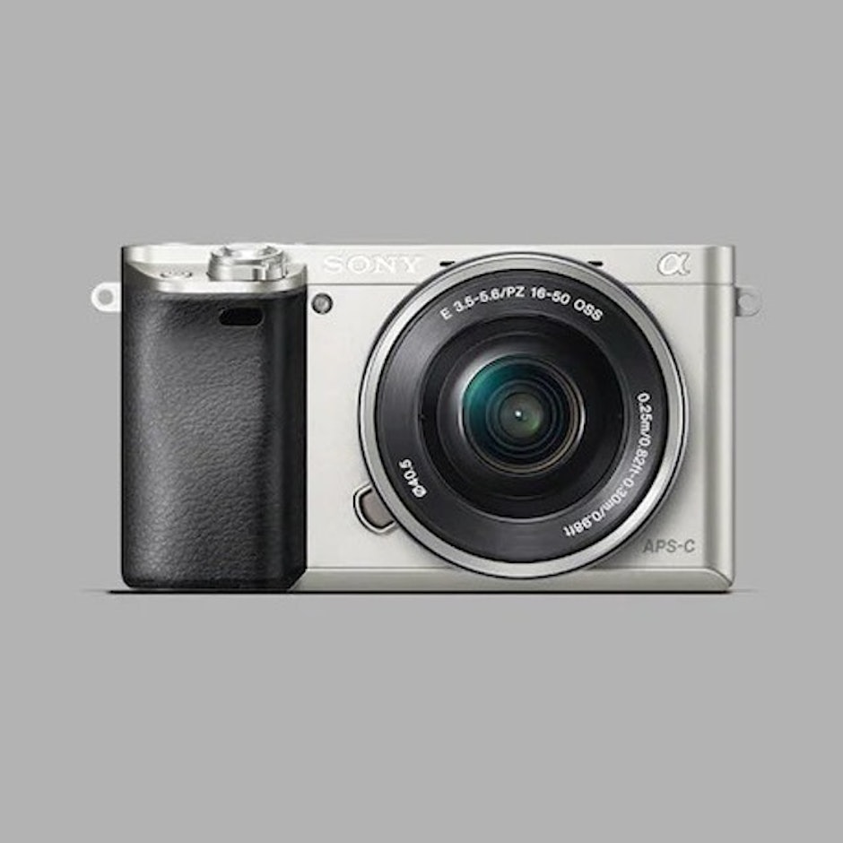 Sony α6000 E-mount camera with APS-C Sensor translation missing: id.activerecord.decorators.item_part_image/alt