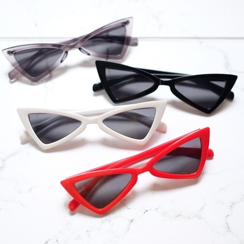 Eyewear.Inc Pixie Sunglasses translation missing: id.activerecord.decorators.item_part_image/alt