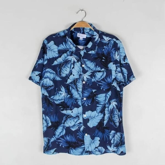 Intip 7 Rekomendasi Fashion Items Untuk Tampil Trendi Selama Liburan Mybest