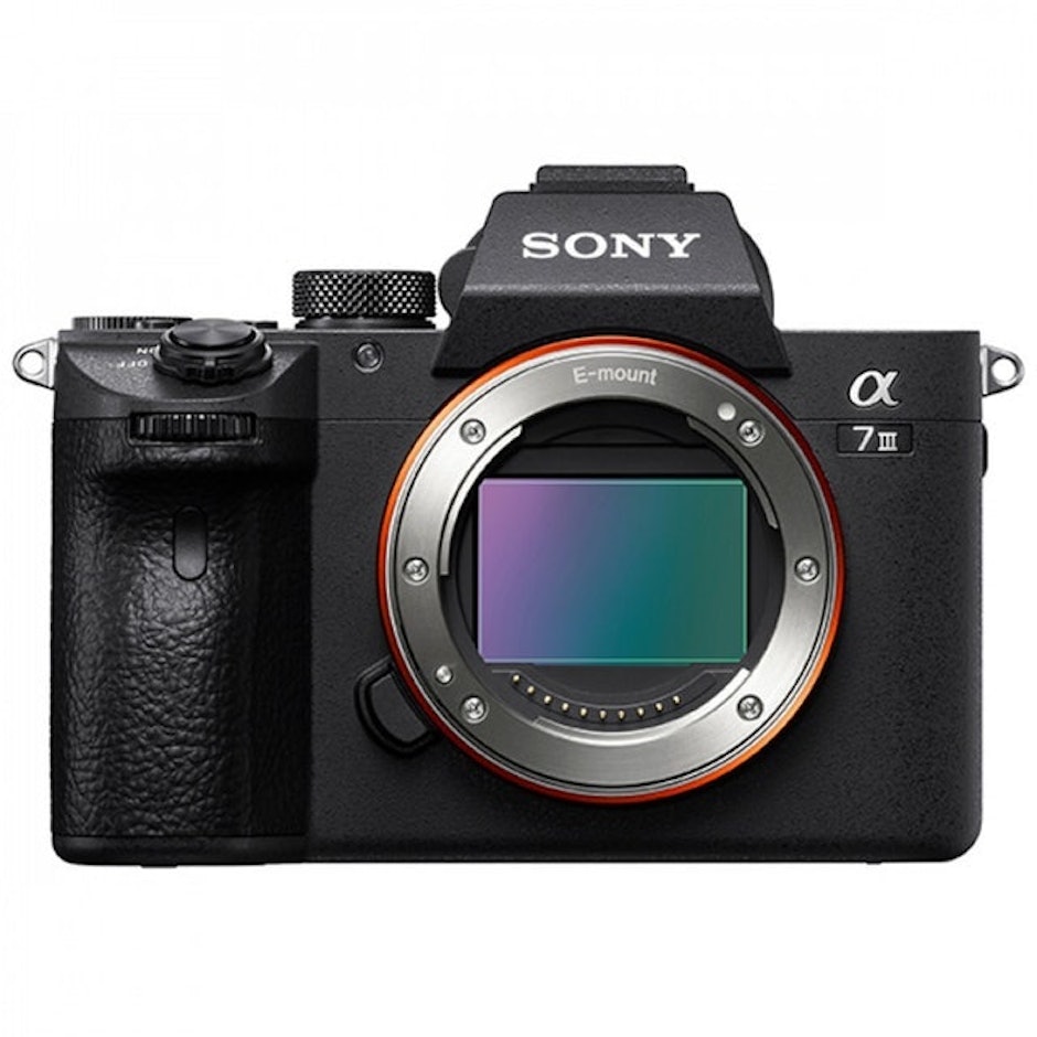 Sony A7 III with 35-mm Full-frame Image Sensor translation missing: id.activerecord.decorators.item_part_image/alt