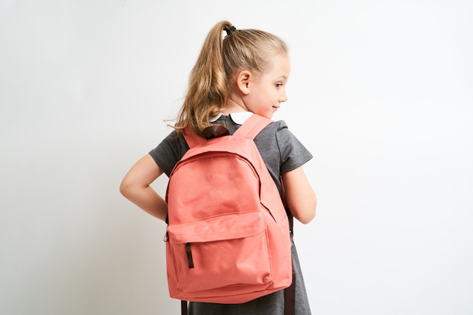 Ketahui ukuran tas agar sesuai kebutuhan anak