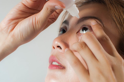 Bahan anti-inflamasi dan sejenisnya: Atasi mata tegang dan menutrisi mata