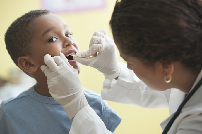 Ketahui terlebih dahulu kondisi gigi anak Anda 