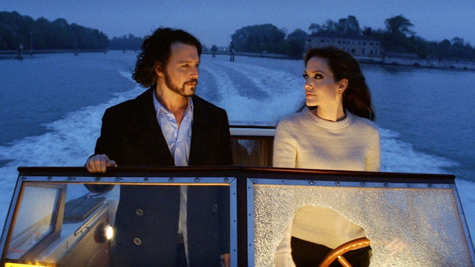 Romance: Pernah berduet bersama Angelina Jolie dan Winona Ryder