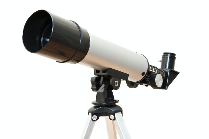 Teleskop refraktor, mudah dirawat dan cocok untuk pemula