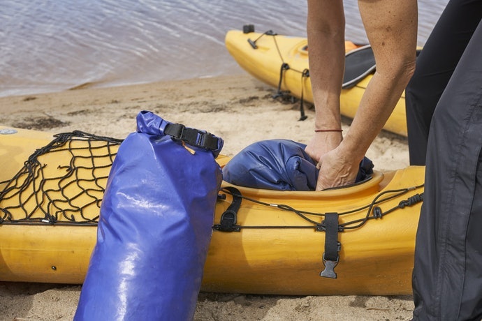 Tas dry bag kompresi: Ideal untuk kegiatan di gunung, laut, atau sungai