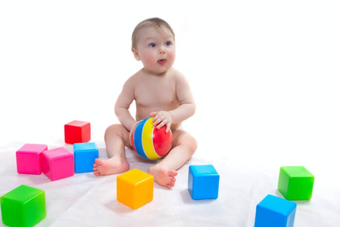 Bayi berusia kurang dari 36 bulan membutuhkan bola yang ukurannya lebih dari 45 mm