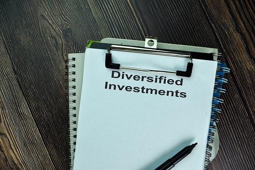Untuk diversifikasi investasi: Memiliki instrumen investasi lainnya