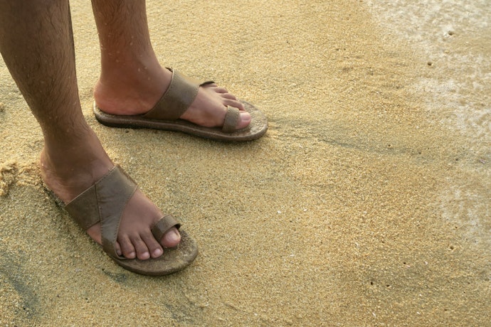 Kelebihan sandal kulit