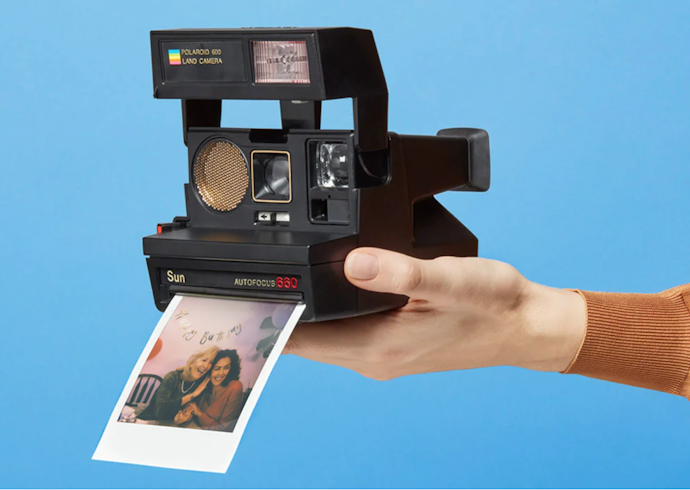 Polaroid 600, mudah digunakan dan cocok untuk pemula