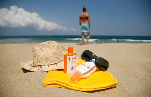 Sunscreen gel, segar dan tidak lengket!