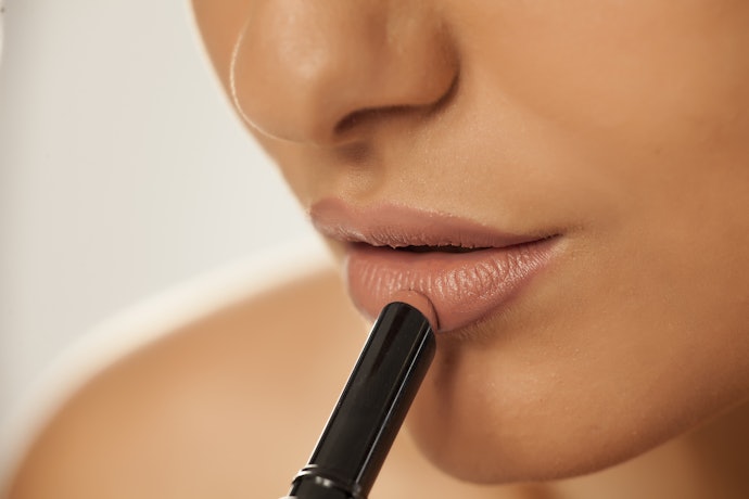 Apa fungsi lip concealer?