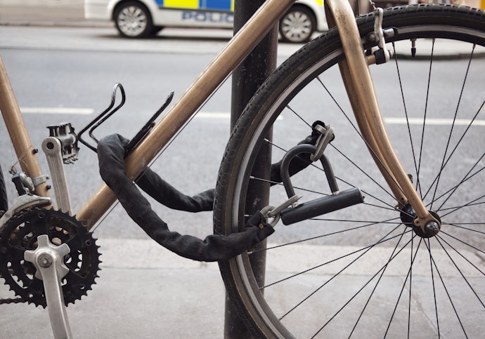 Tips memadukan kunci sepeda untuk keamanan maksimal
