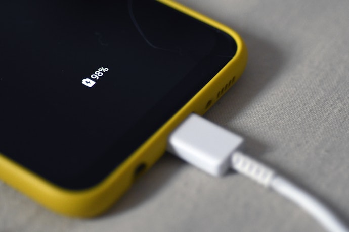 Sesuaikan protokol fast charging antara charger dengan perangkat