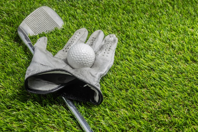 Tips membersihkan sarung tangan golf