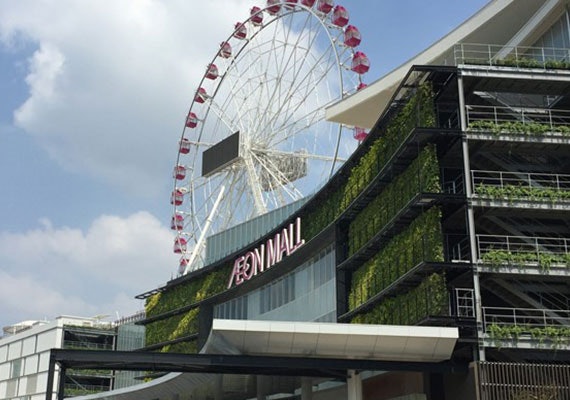 Jakarta Timur: Menawarkan wisata mall yang sayang dilewatkan 