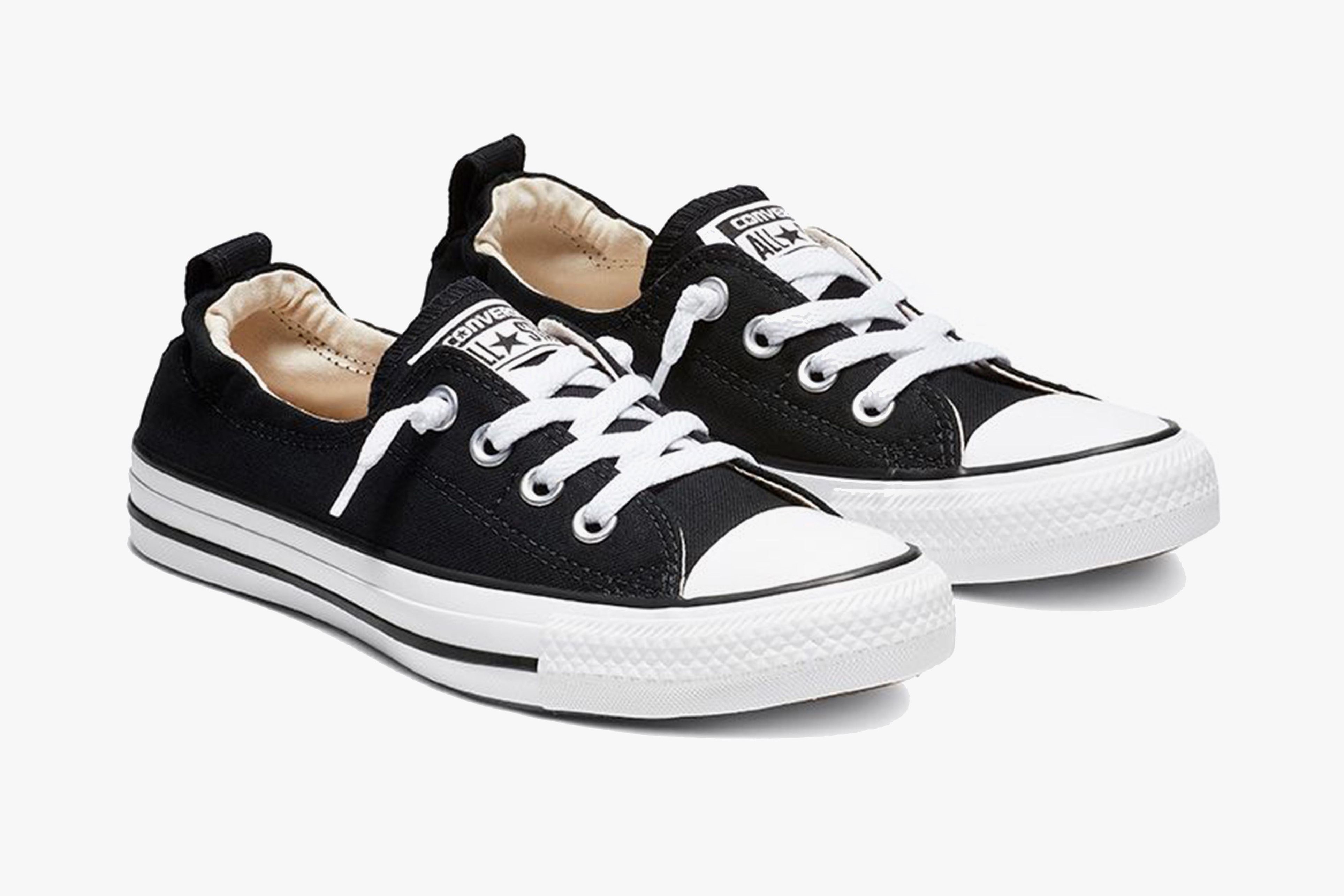 10 Sepatu Merk Converse Terbaik untuk 