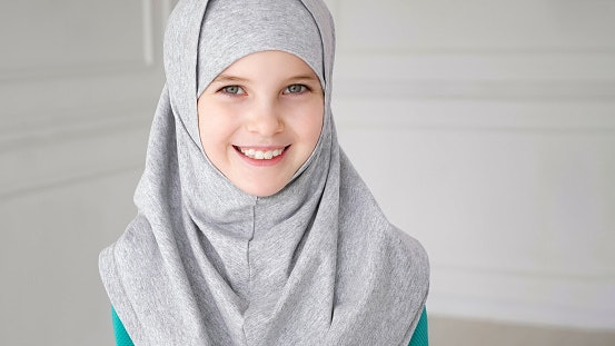 Burqini, dirancang khusus untuk anak perempuan muslimah