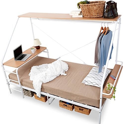 Tempat tidur multifungsi, lebih nyaman dengan adanya tambahan meja dan rak