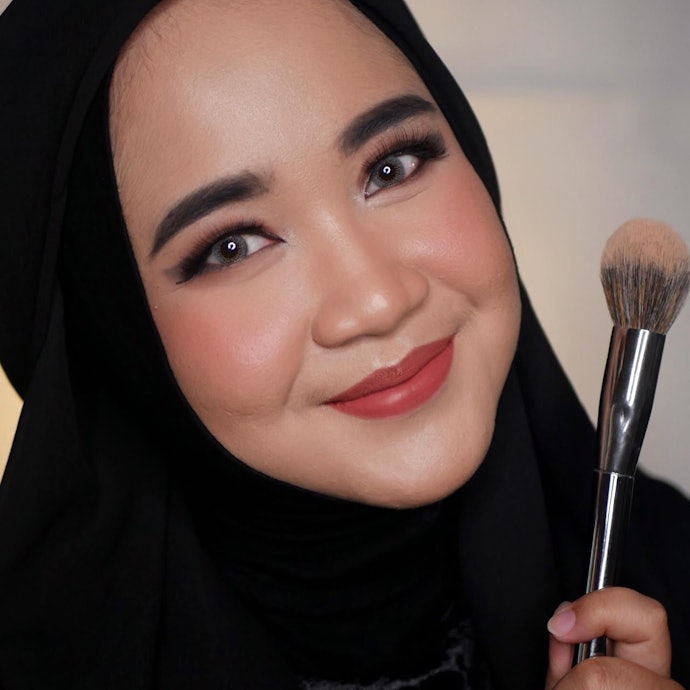 Tips dari makeup artist kami, Renata Aprianti