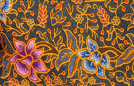 Batik Pekalongan: Aneka warna dan kaya budaya