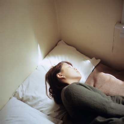 Posisi tidur, memengaruhi kesejajaran tulang punggung