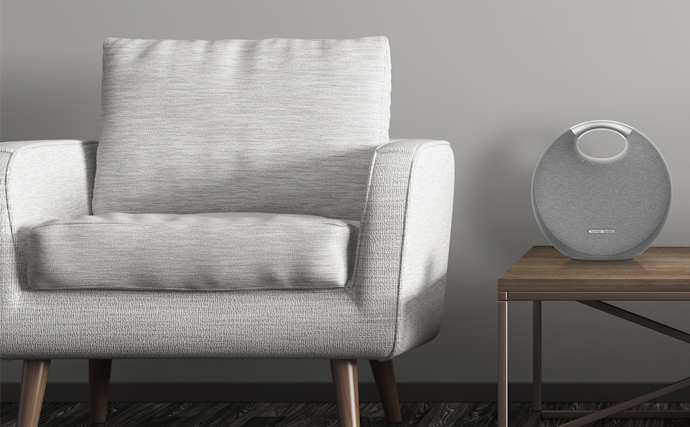 Pilih desain speaker yang membuat ruangan Anda lebih hidup