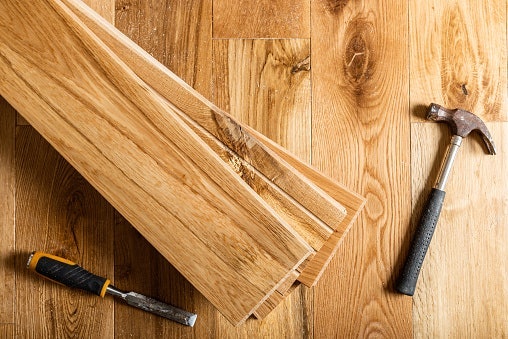 Solid wood, pas untuk Anda yang membeli meja belajar untuk jangka panjang