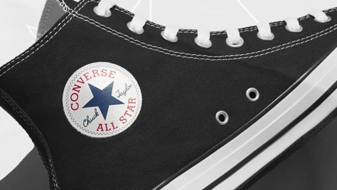 Koleksi sneakers timeless dari Converse