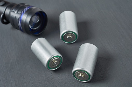 Baterai litium, makin hemat dengan sistem charging
