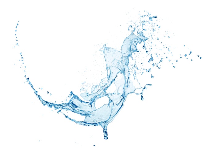 Water: Ringan dan menyegarkan