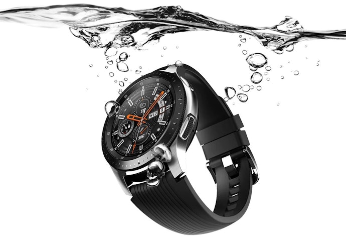 Smartwatch yang tahan air, aman digunakan di mana saja