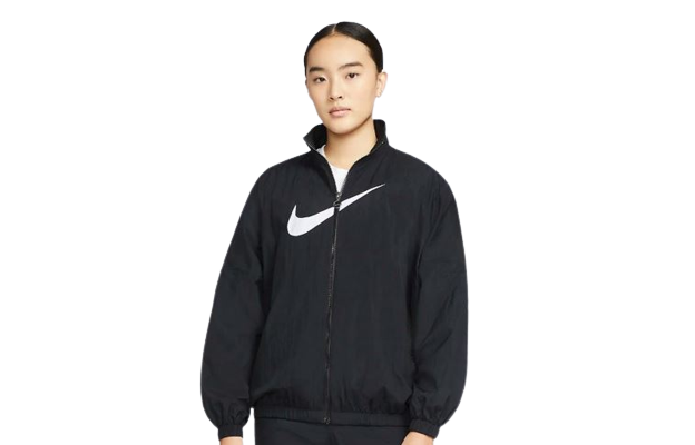 Sporty dan stylish dengan jaket Nike