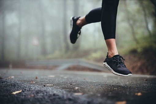 Sport shoes, mencegah cedera saat Anda berolahraga