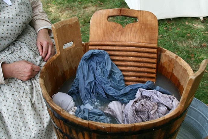 Apa saja keunggulan dari papan cuci pakaian?