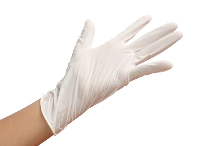 Gloves atau sarung tangan, praktis saat digunakan