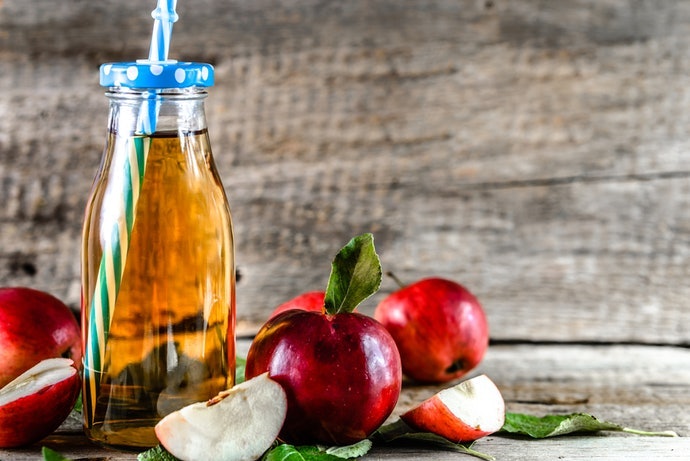 Cuka apel minuman ringan: Manis dan menyegarkan