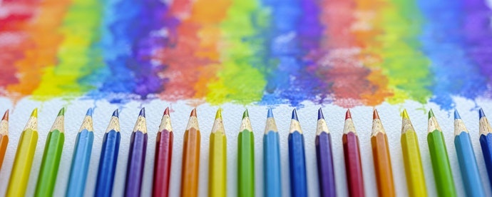 Pensil warna berbasis air: Untuk Anda yang menggunakan teknik khusus dalam mewarnai