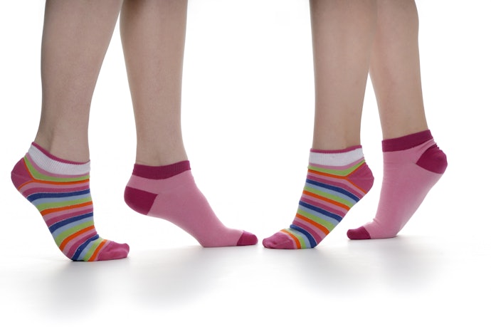 Ankle socks atau casual socks: Untuk olahraga atau kegiatan sehari-hari