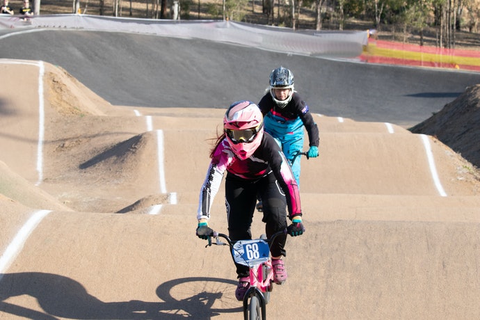 10 Rekomendasi Helm Sepeda BMX Terbaik 