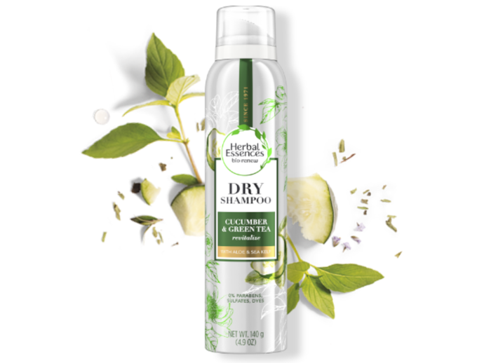 Dry shampoo, solusi praktis untuk rambut lepek