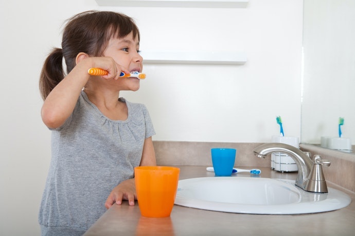 Apakah sikat gigi elektrik lebih baik untuk anak?