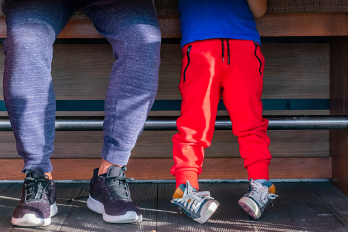 Merk Celana Jogger Terbaik untuk Pria 