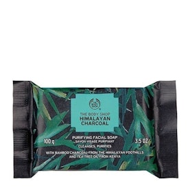 The Body Shop Himalayan Charcoal Purifying Facial Soap 1