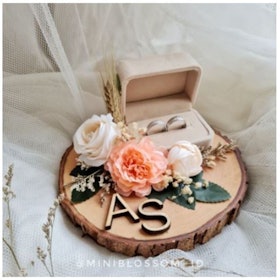 Miniblossom Ayana Velvet Ring Box 1